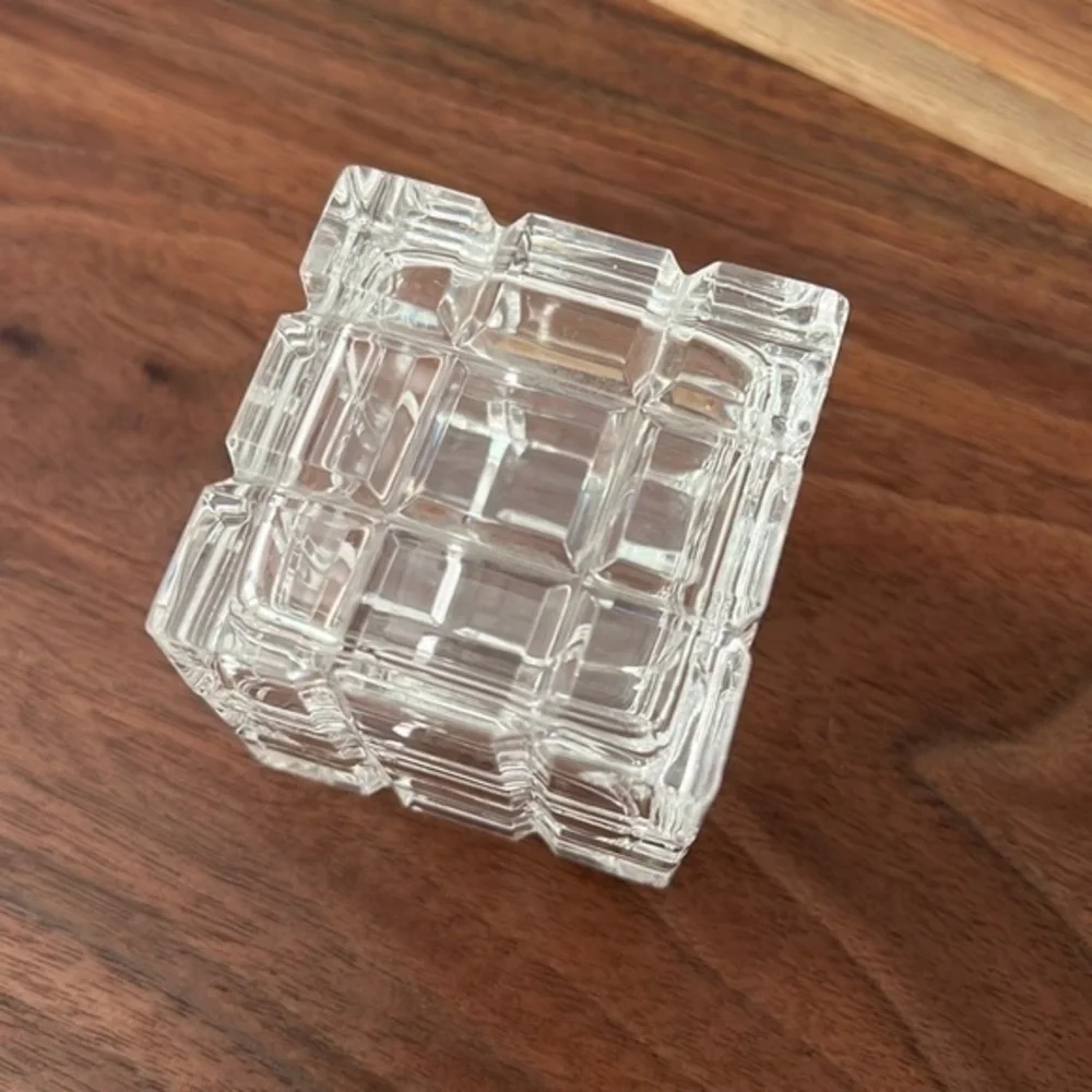Crystal cubic cube Cote